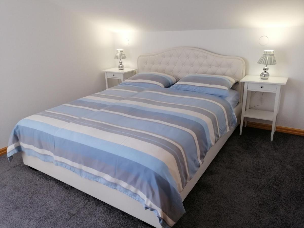 Apartment Skaline Malinska Eksteriør billede